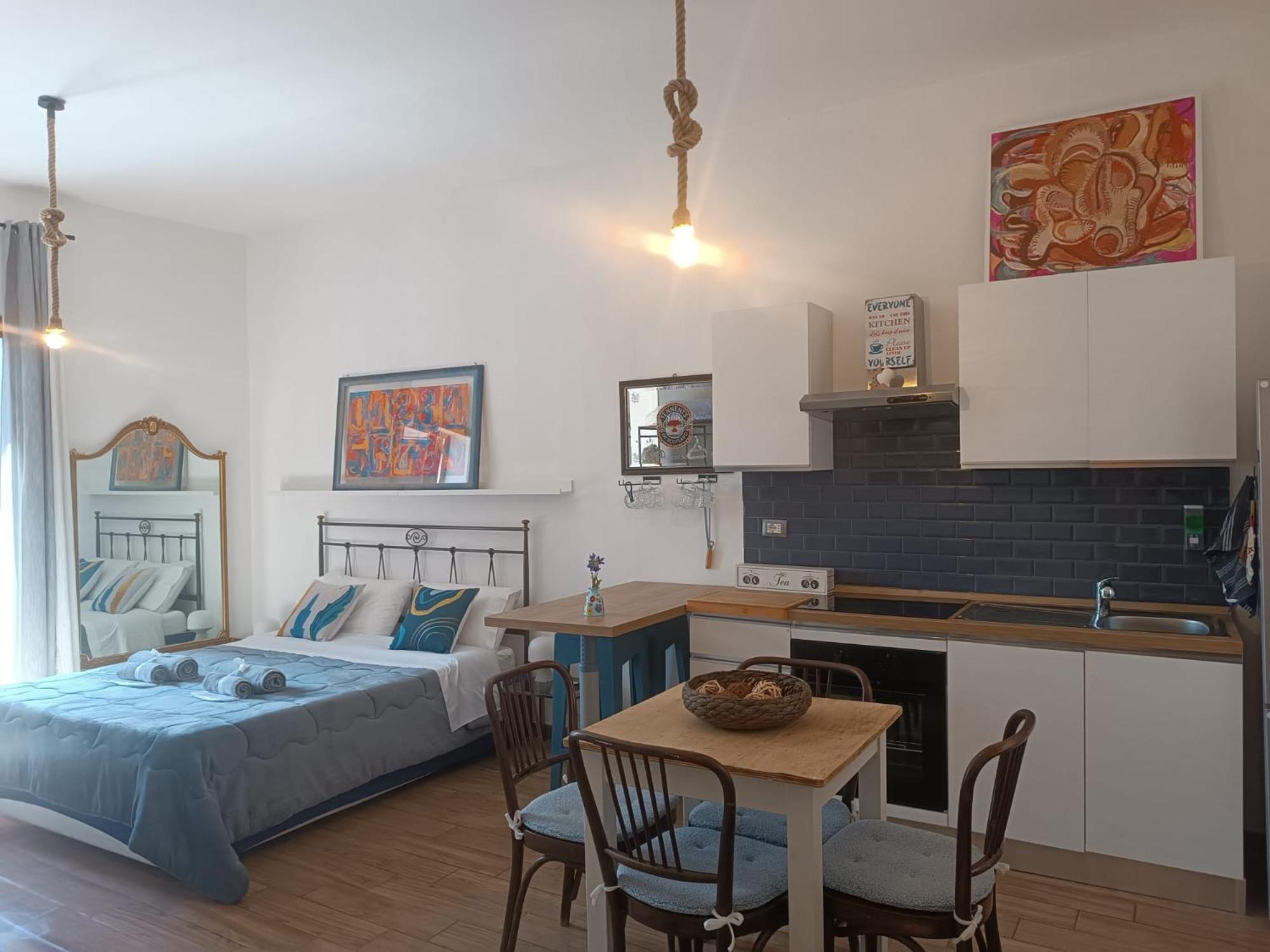 Metro 171 Loft Apartment *